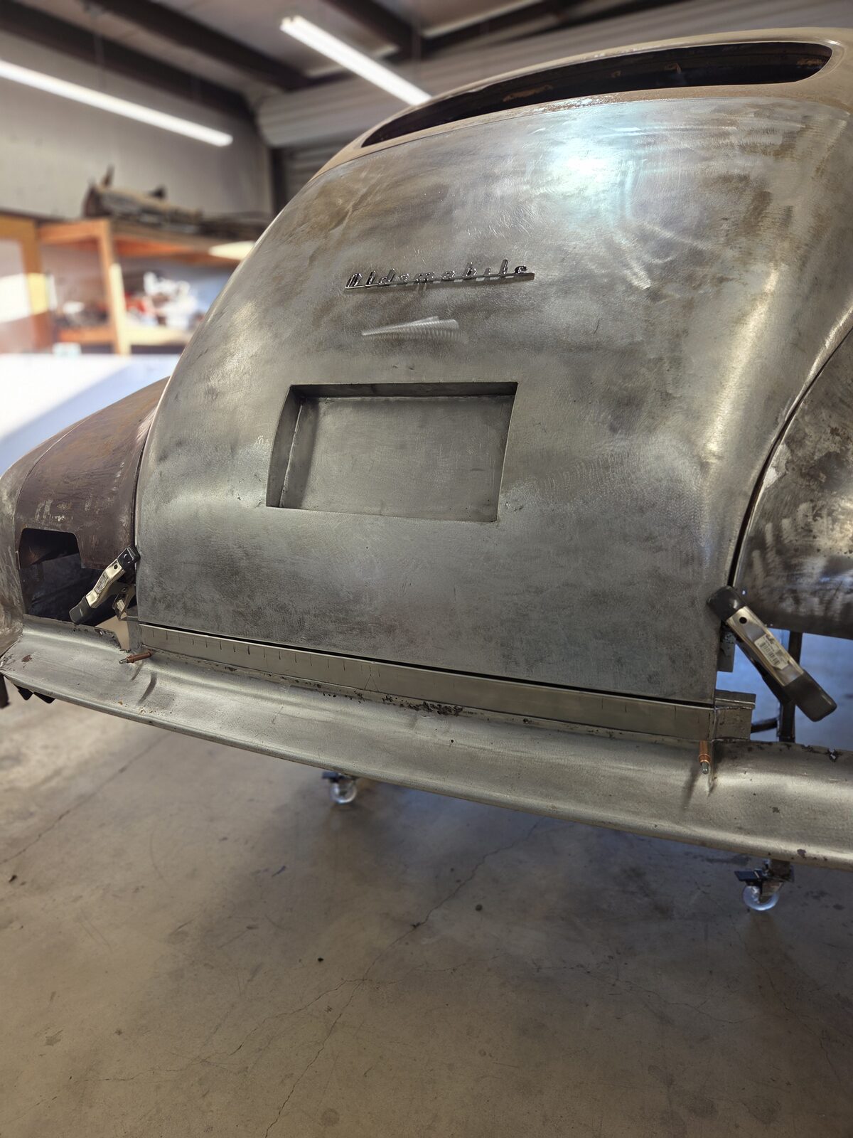 1941 Oldsmobile build photo 2